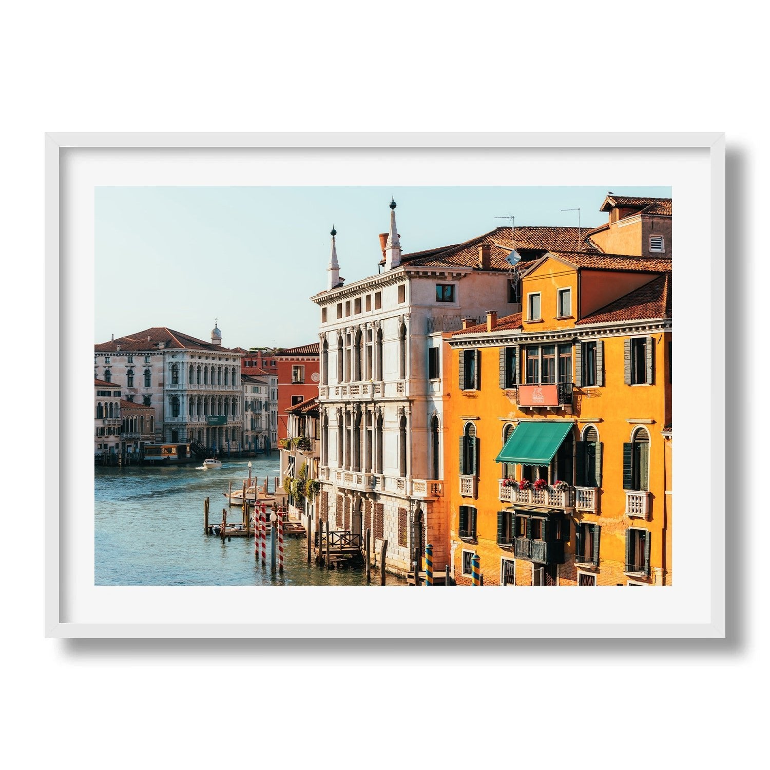 Venice Canal - Peter Yan Studio