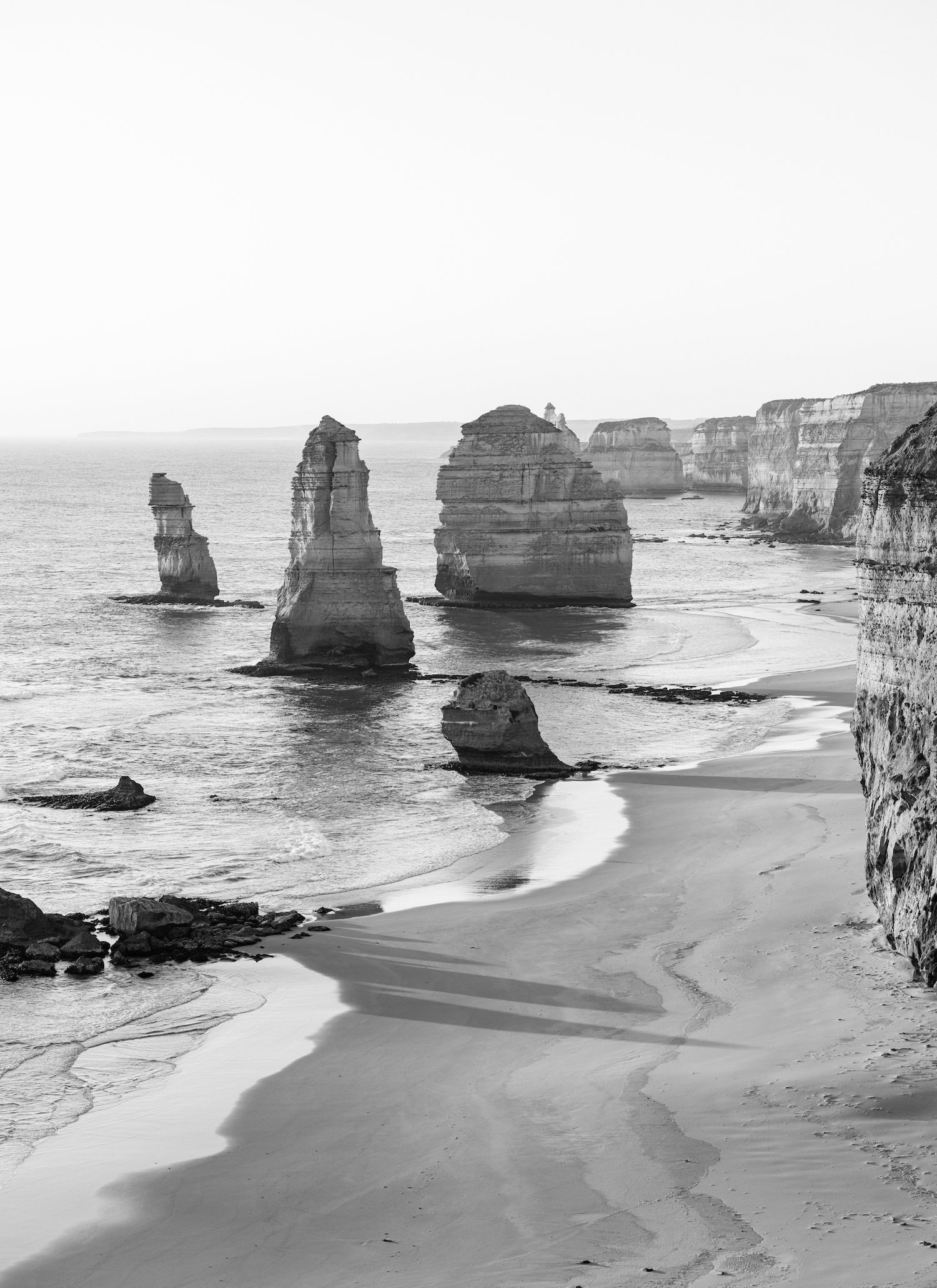 12 Apostles Black & White - Peter Yan Studio Framed Photo Print Wall Art